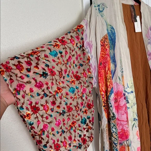 PEACOCK KIMONO - Picture 14 of 16